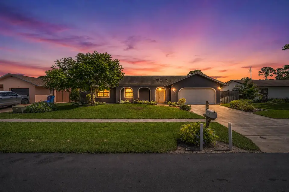 223 Bobwhite Road, Royal Palm Beach, FL 33411 Royal Palm Beach