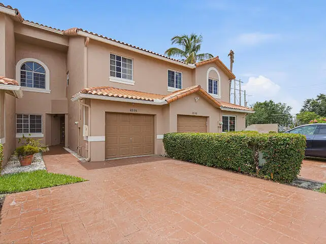8596 Jade Drive, Tamarac, FL 33321 Tamarac