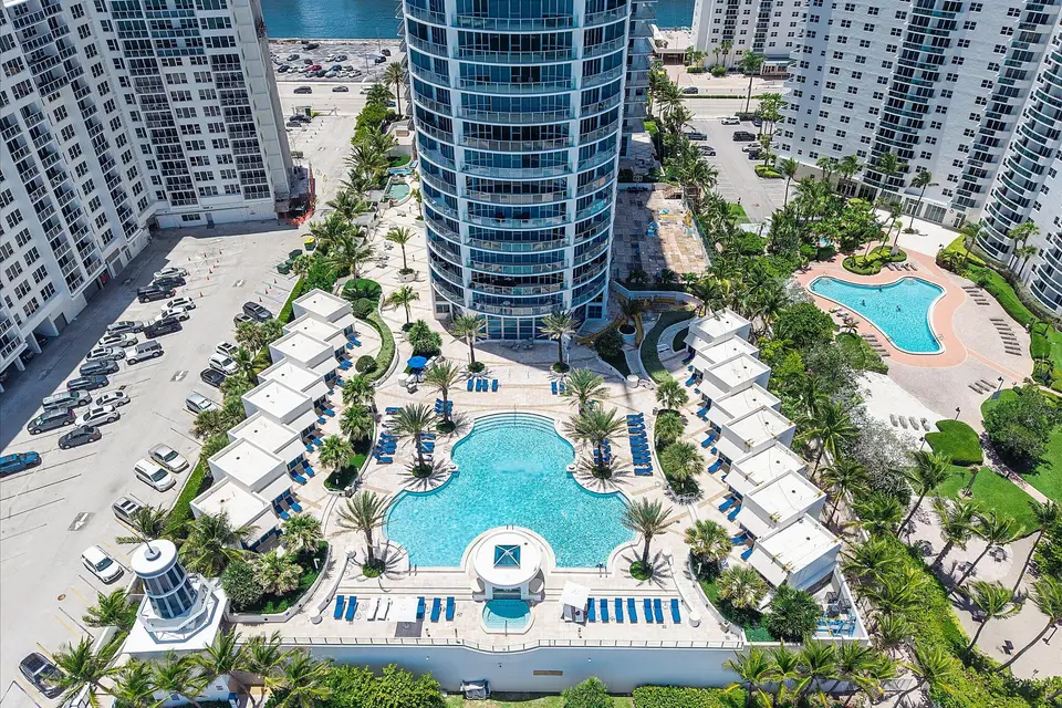 3101 S Ocean Drive 2707, Hollywood, FL 33019 Hollywood