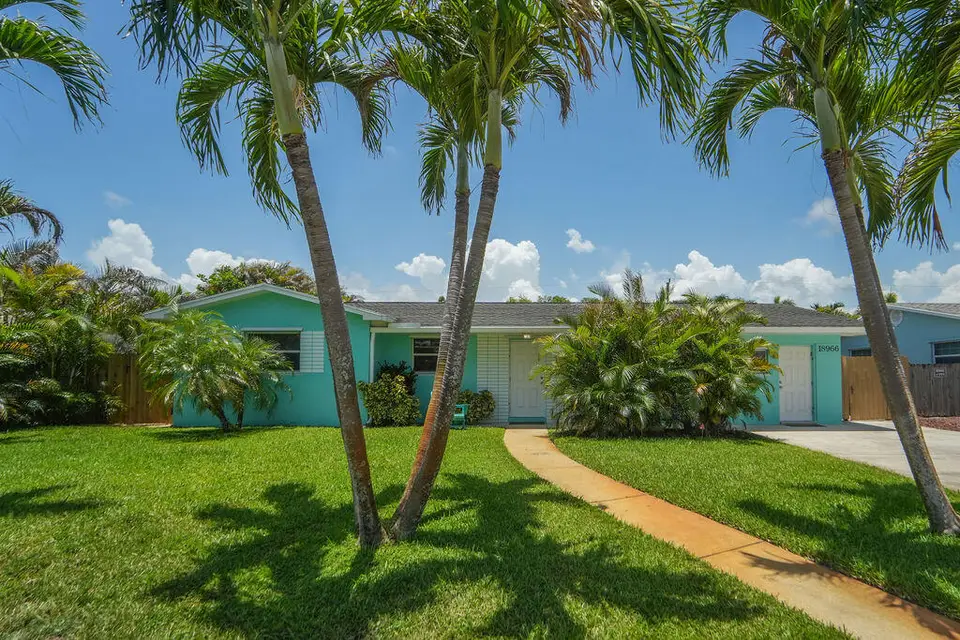 18966 SE Southgate Drive, Jupiter, FL 33469 Jupiter