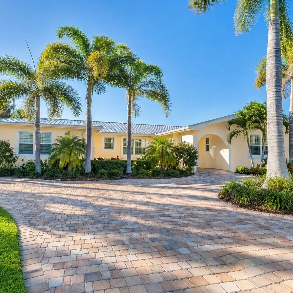 1023 NW SPRUCE RIDGE Drive, Stuart, FL 34994 Stuart