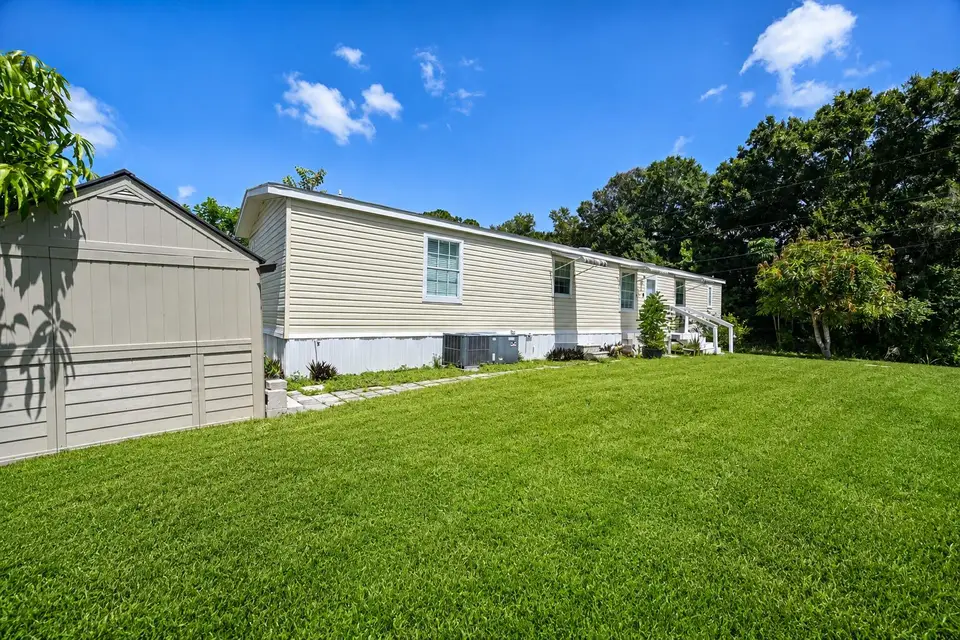 8137 SW WILDWOOD Drive, Stuart, FL 34997 Stuart