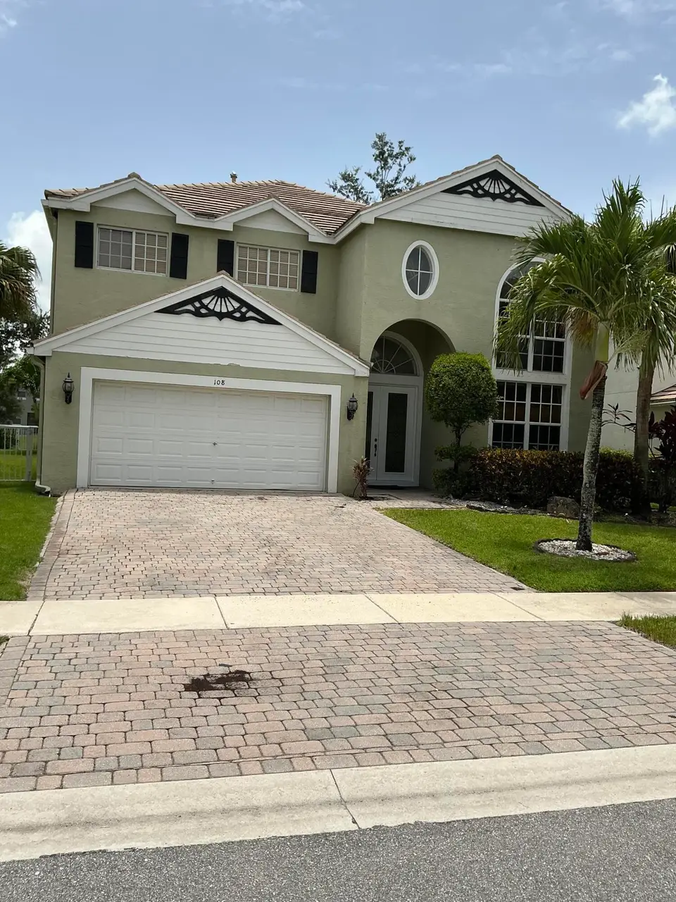 108 Kensington Way, Royal Palm Beach, FL 33411 Royal Palm Beach