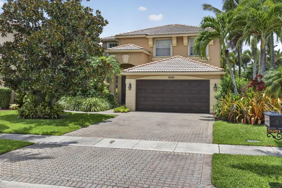 9081 Dupont Place, Wellington, FL 33414 Wellington