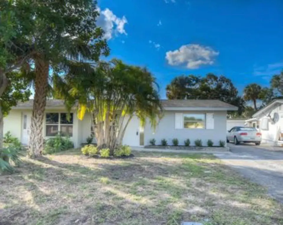 420 SE PARKWAY Drive, Stuart, FL 34996 Stuart