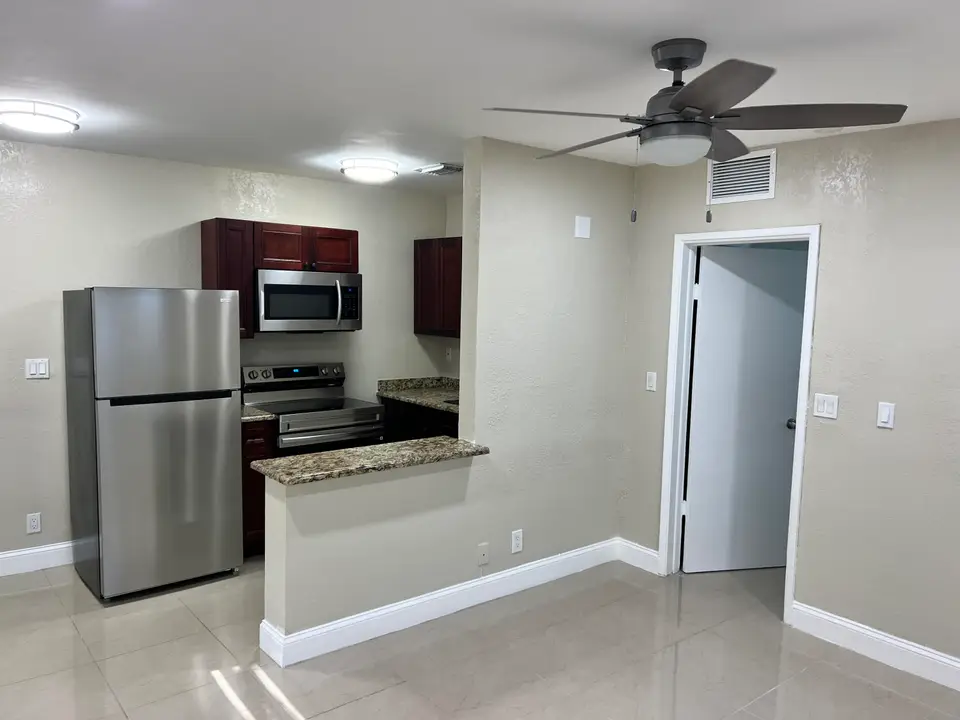 1105 NE 15th Street, Fort Lauderdale, FL 33304 Fort Lauderdale