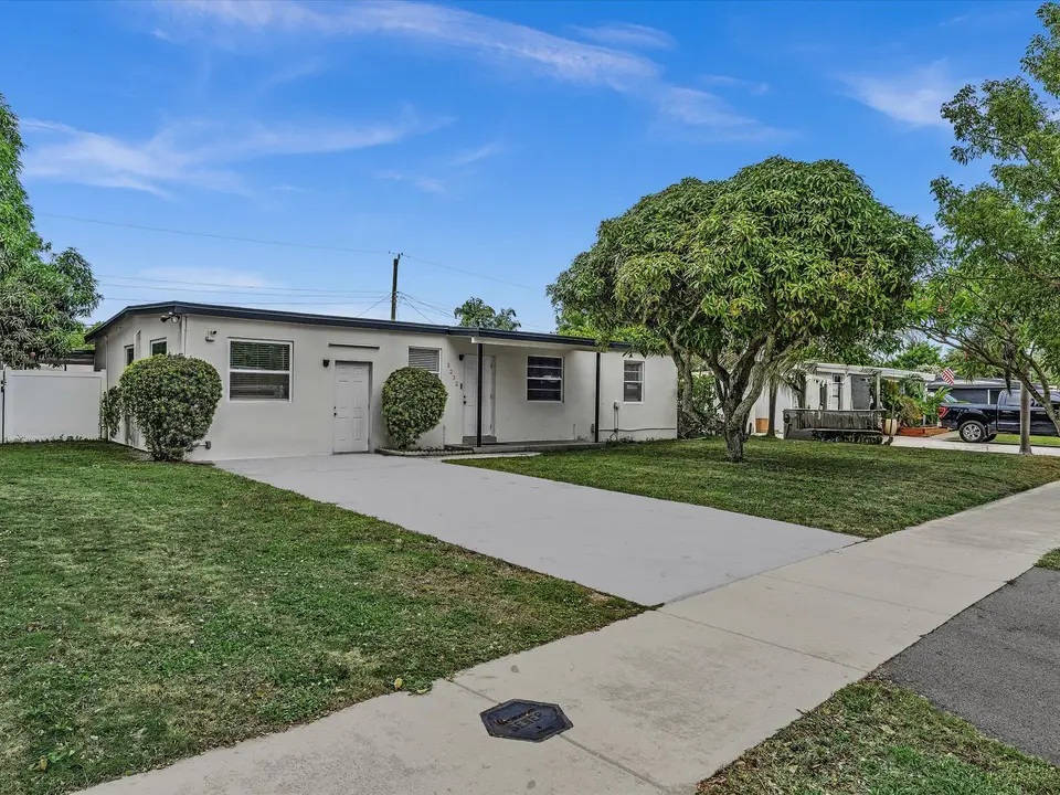 5232 NE 19th Avenue, Pompano Beach, FL 33064 Pompano Beach