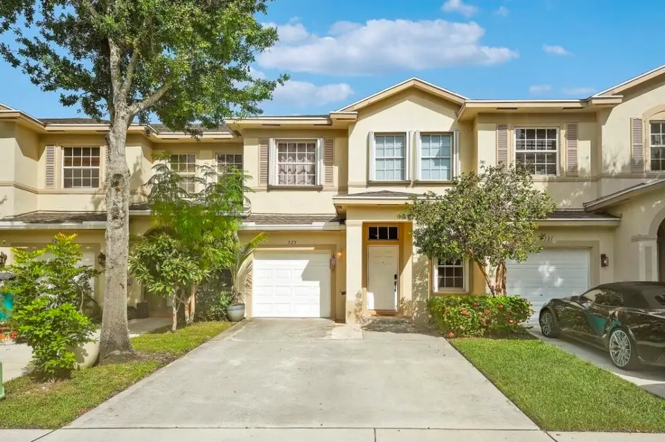 323 Spruce Street 323, Boynton Beach, FL 33426 Boynton Beach