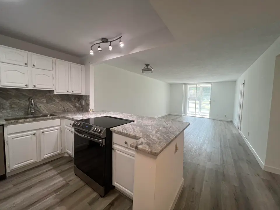 6161 NW 2nd Avenue 114, Boca Raton, FL 33487