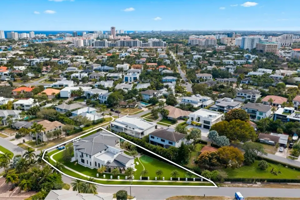 298 NE 8th Street, Boca Raton, FL 33432