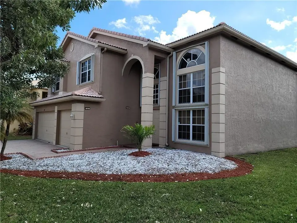 2281 SW 164th Avenue, Miramar, FL 33027