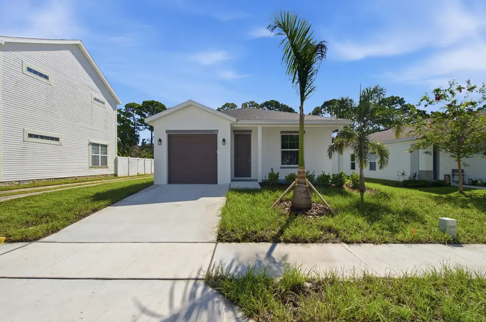 3344 N Park Drive, Fort Pierce, FL 34982