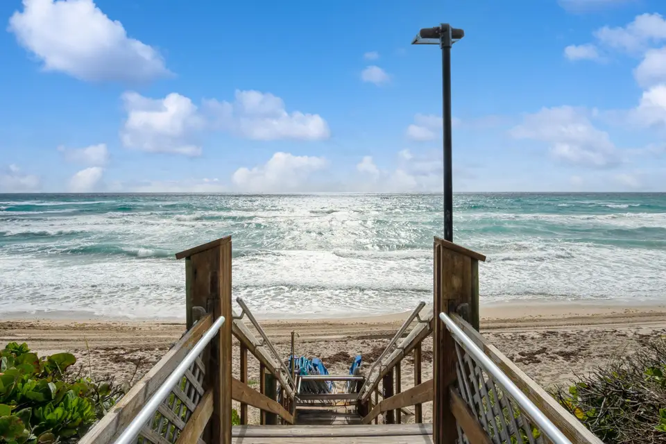 3200 S Ocean Boulevard B104, Palm Beach, FL 33480