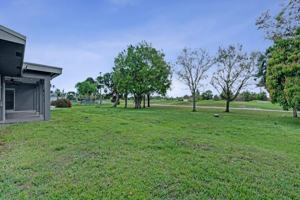 6700 E Tropical Way, Plantation, FL 33317