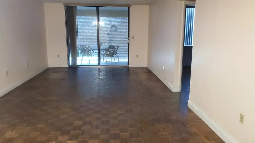 1400 Saint Charles Place 608, Pembroke Pines, FL 33026