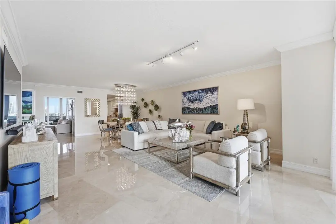 3200 N Ocean Boulevard N 703, Fort Lauderdale, FL 33308