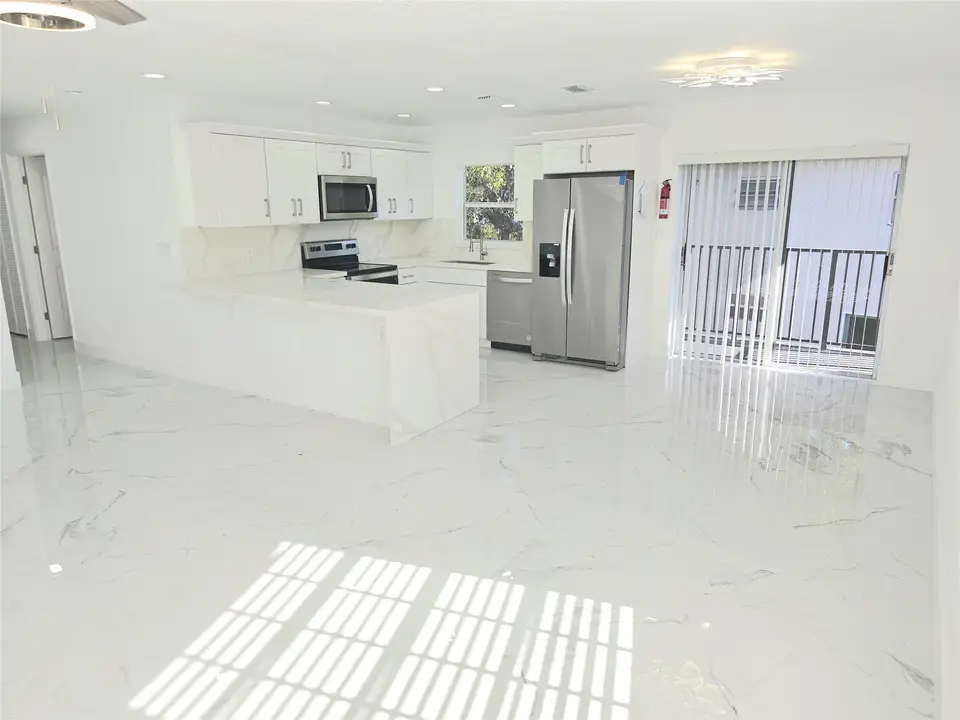 1848 NW 55th Avenue 4x, Lauderhill, FL 33313