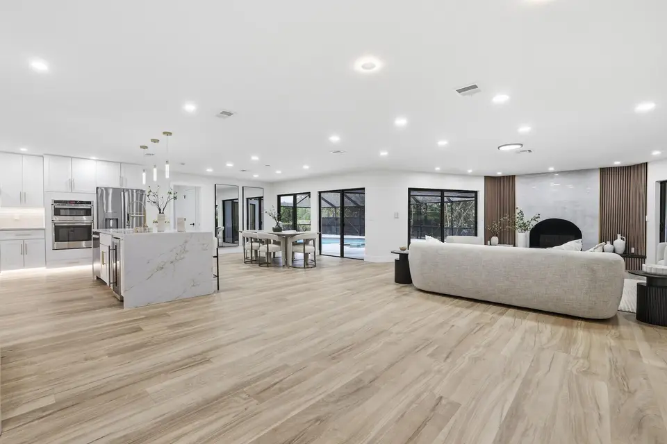 8862 Wendy Lane S, West Palm Beach, FL 33411
