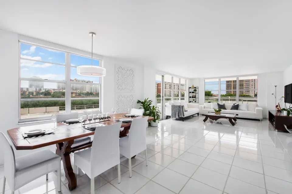 230 174th Street 414, Sunny Isles Beach, FL 33160