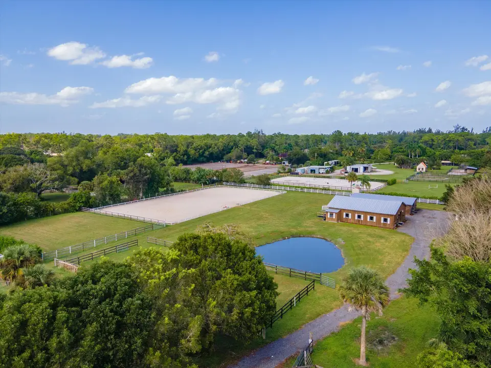 13717 E Citrus Drive, Loxahatchee Groves, FL 33470