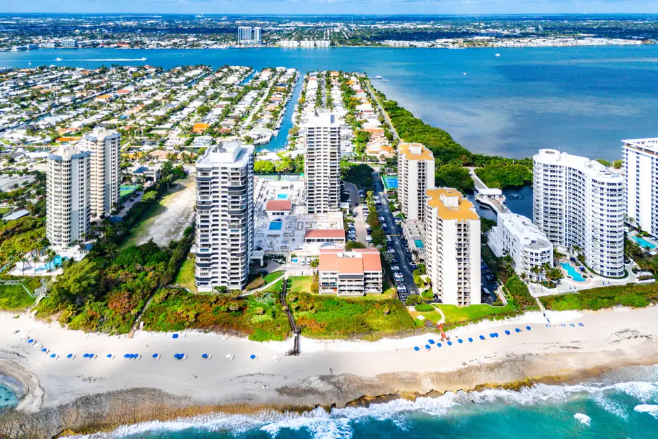 4100 N Ocean Drive 504, Singer Island, FL 33404