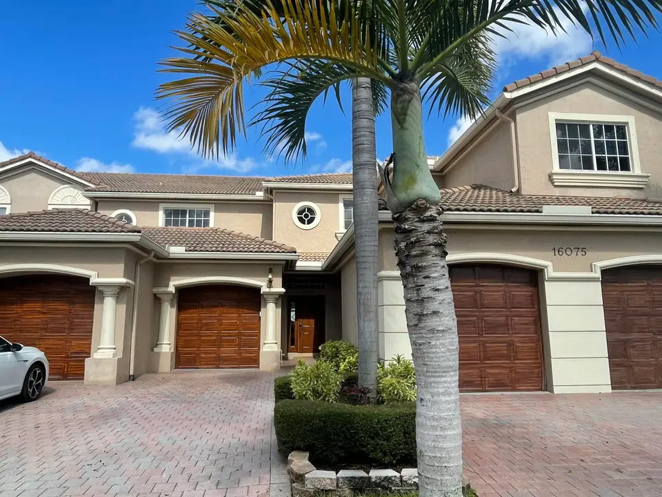 16075 Sims Road 203, Delray Beach, FL 33484