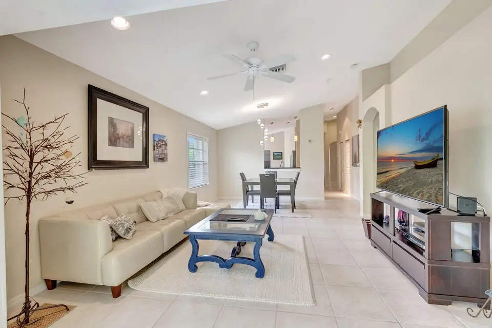 14211 W La Sedona Circle, Delray Beach, FL 33484