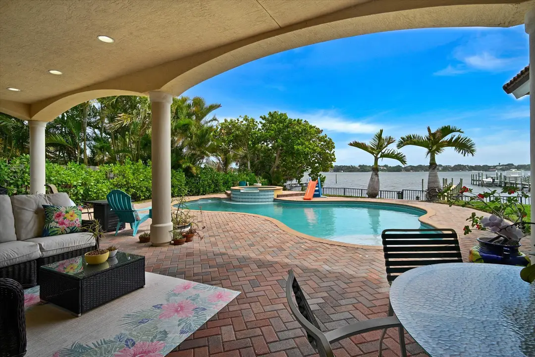 28-881 SE St Lucie Blvd-28