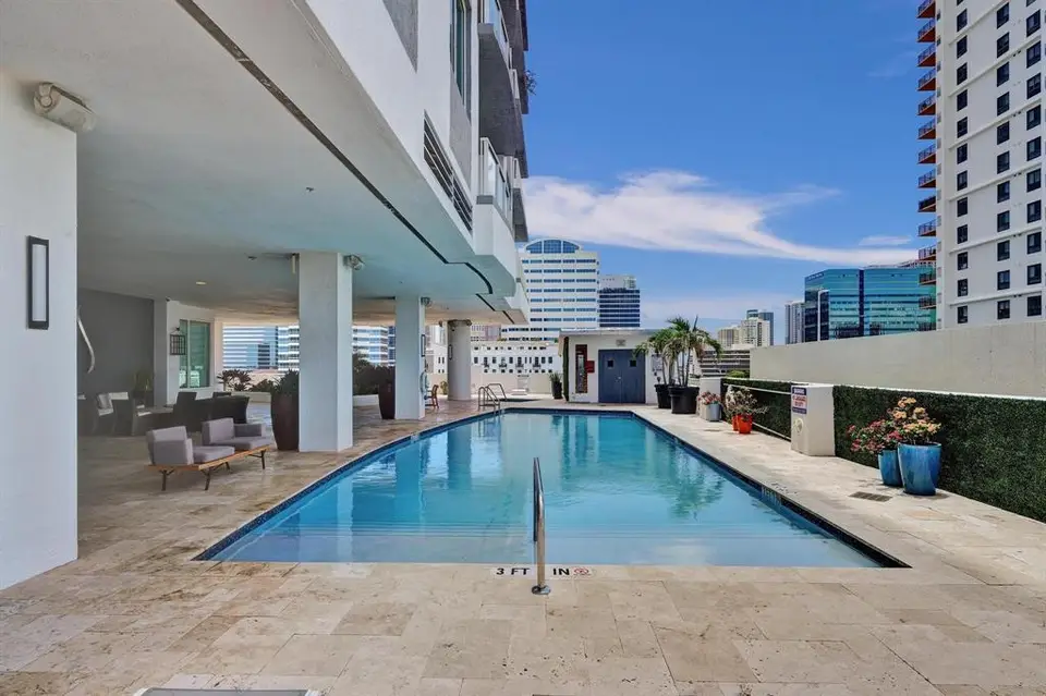 315 NE 3rd Avenue 1201, Fort Lauderdale, FL 33301