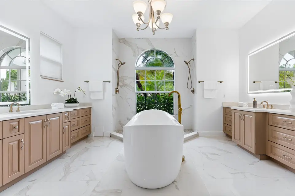 8717 Estate Drive, West Palm Beach, FL 33411