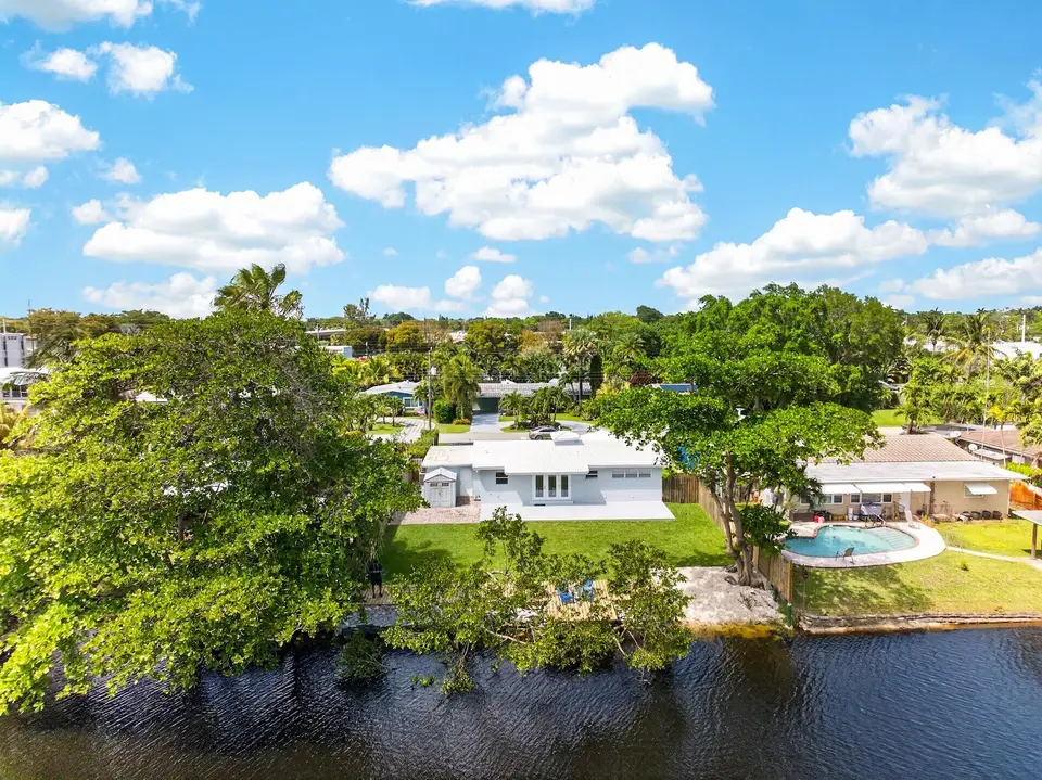 648 NW 30th Court, Wilton Manors, FL 33311