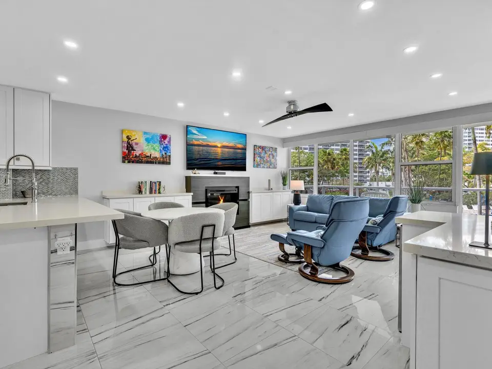 3300 NE 36th Street 217, FL 33308