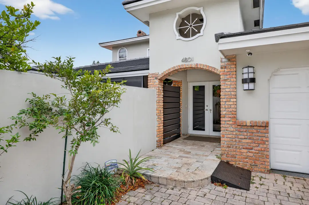 Home in Coral Ridge