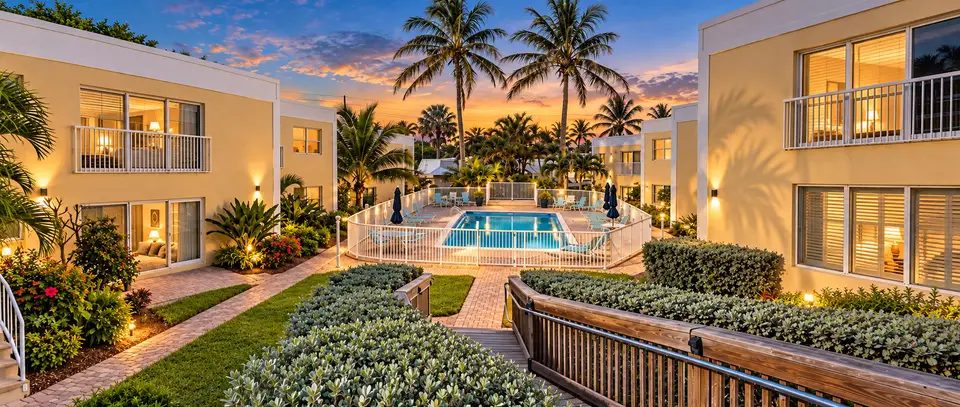 3541 NE Ocean Boulevard NE 15, Hutchinson Island, FL 34957