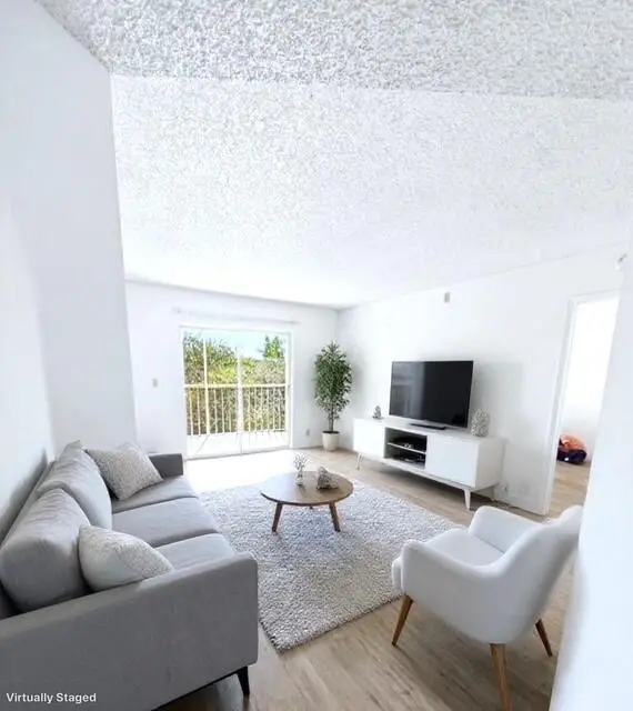 1516 SE Royal Green Circle 202, Port St. Lucie, FL 34952