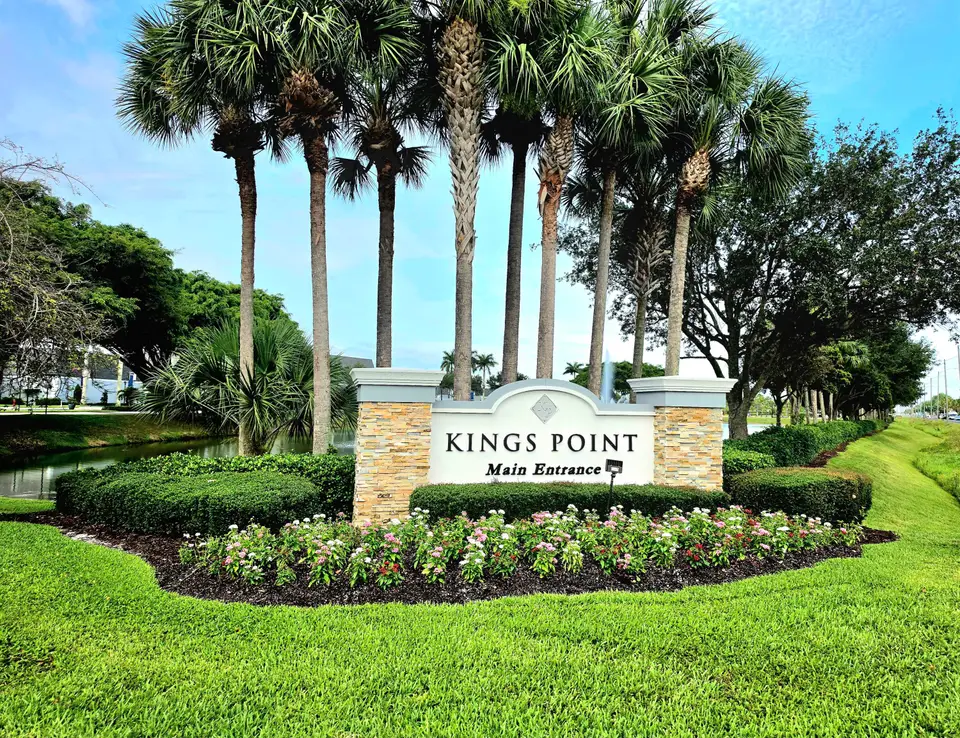 719 Flanders O, Delray Beach, FL 33484