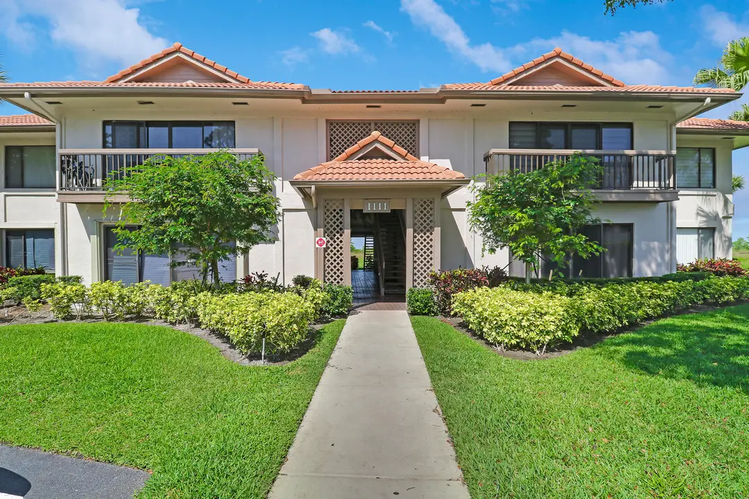 1111 Duncan Circle 104, Palm Beach Gardens, FL 33418