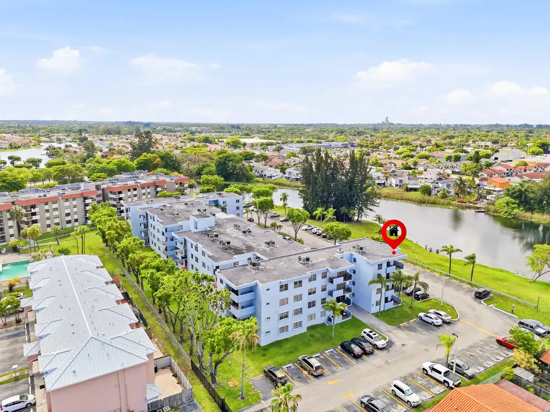 1221 SW 122nd Avenue 401, Miami, FL 33184