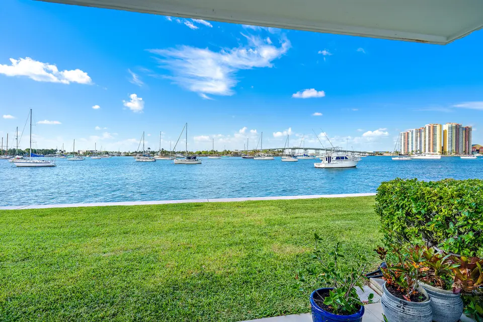 1051 Sugar Sands Boulevard 156, Singer Island, FL 33404