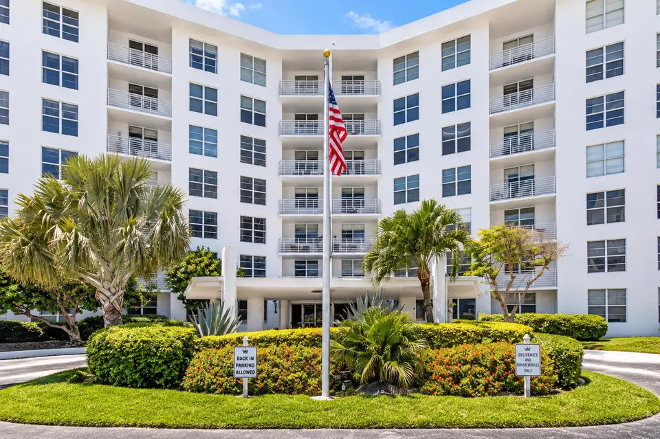 2851 S Ocean Boulevard 5m, Boca Raton, FL 33432