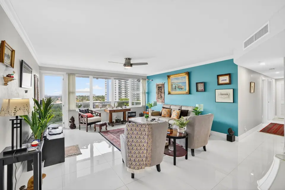 3333 NE 34th Street 701, Fort Lauderdale, FL 33308