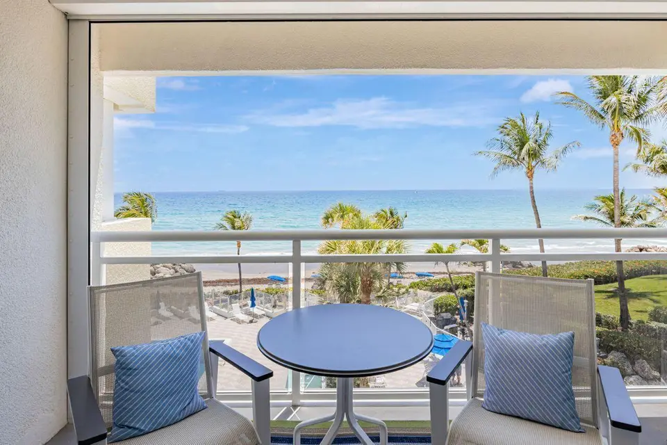 500 SE 21st Avenue 403, Deerfield Beach, FL 33441