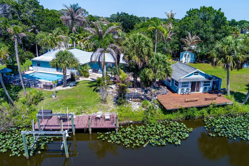 108 Carlisle Lane, Port St. Lucie, FL 34952
