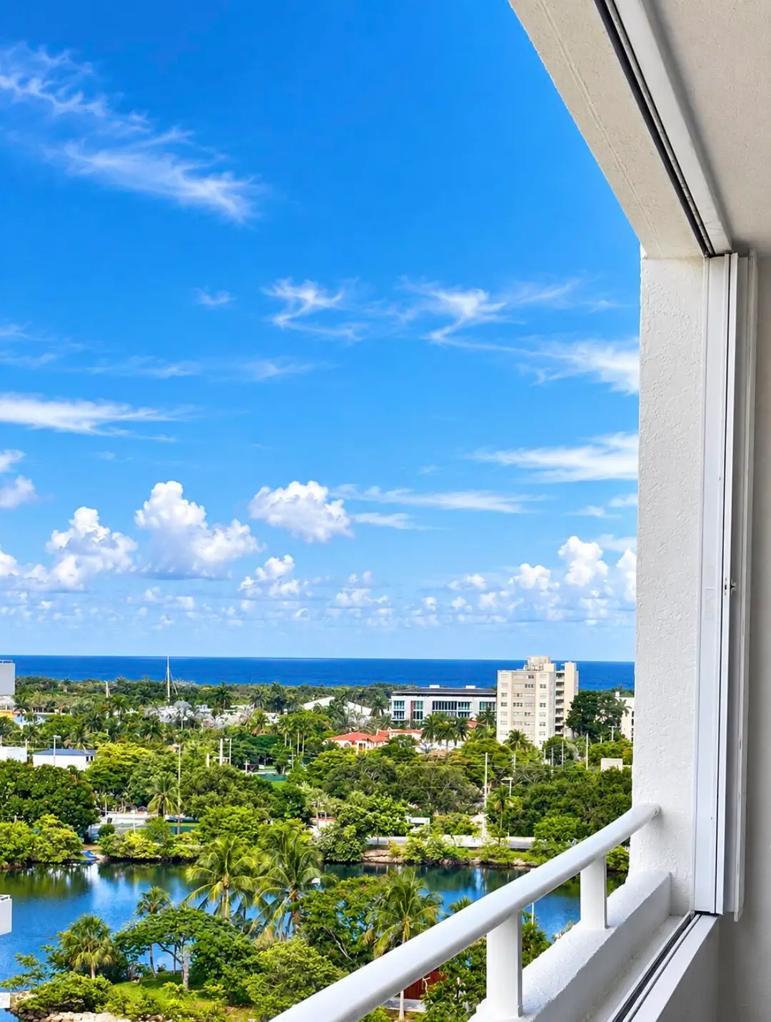 1160 N Federal Highway 1121, Fort Lauderdale, FL 33304