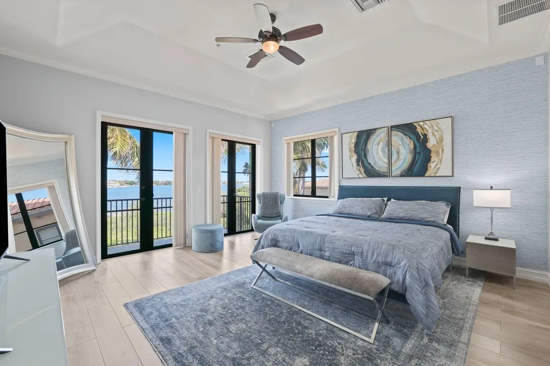 920 Via Villagio - 76.jpg-SMALL