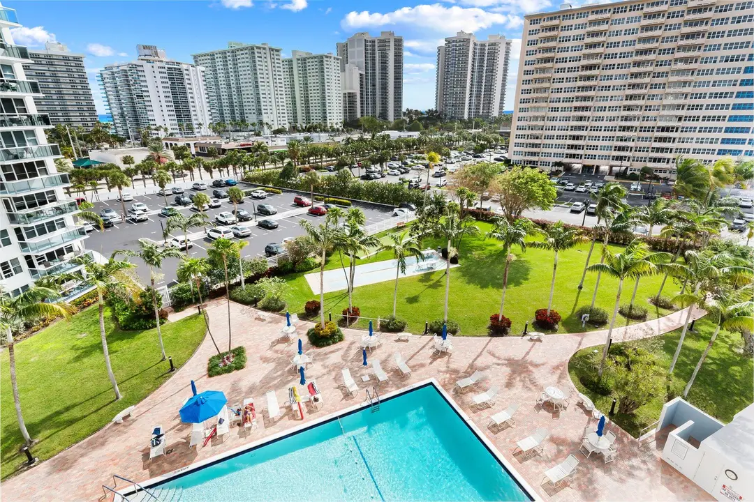 3300 NE 36th Street 721, Fort Lauderdale, FL 33308