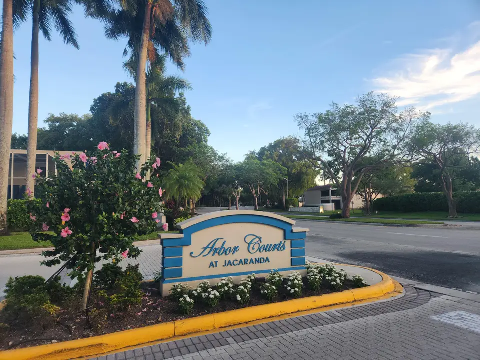 515 NW 98th Avenue NW 515, Plantation, FL 33324