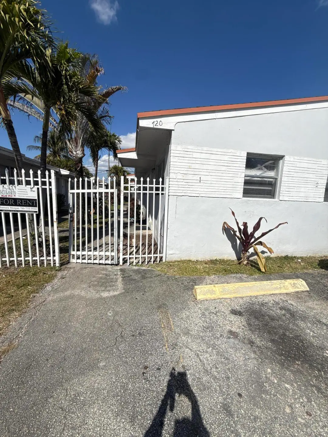 720 SW 7th Street 4, Dania Beach, FL 33004