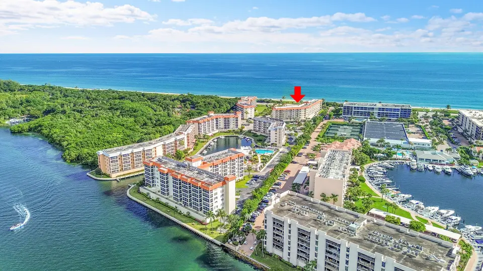 2871 N Ocean Boulevard D302, Boca Raton, FL 33431