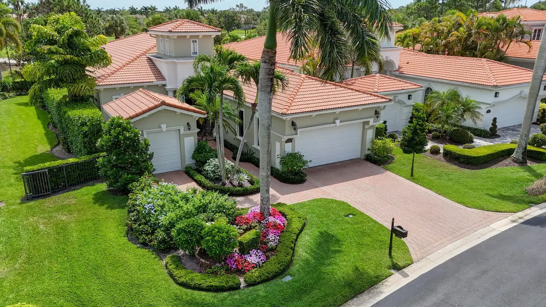 160 Viera Drive, Palm Beach Gardens, FL 33418